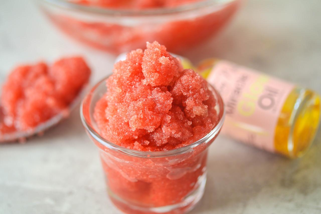 Lip scrubs diy