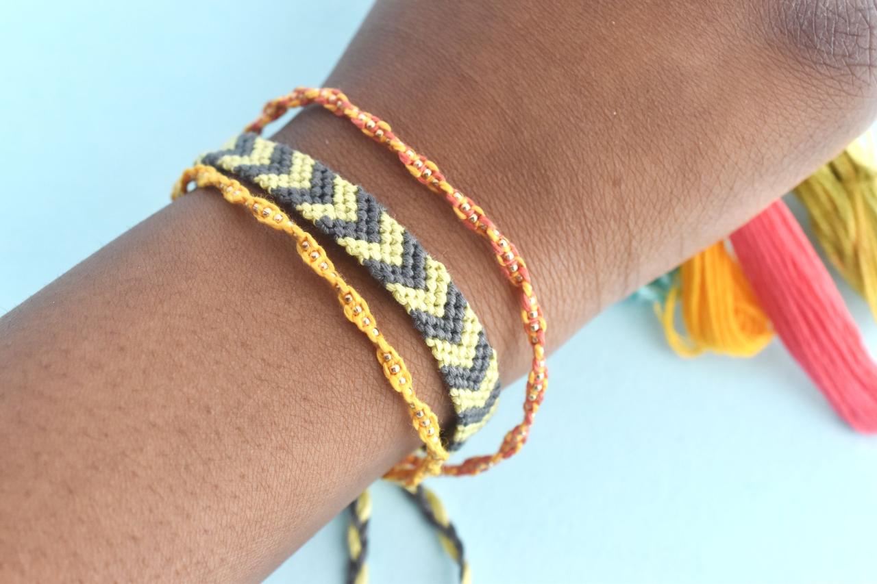 Easy friendship bracelets